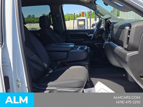 Used 2025 Chevrolet Silverado 2500 LT w/ Convenience Package AWD/4WD image 18
