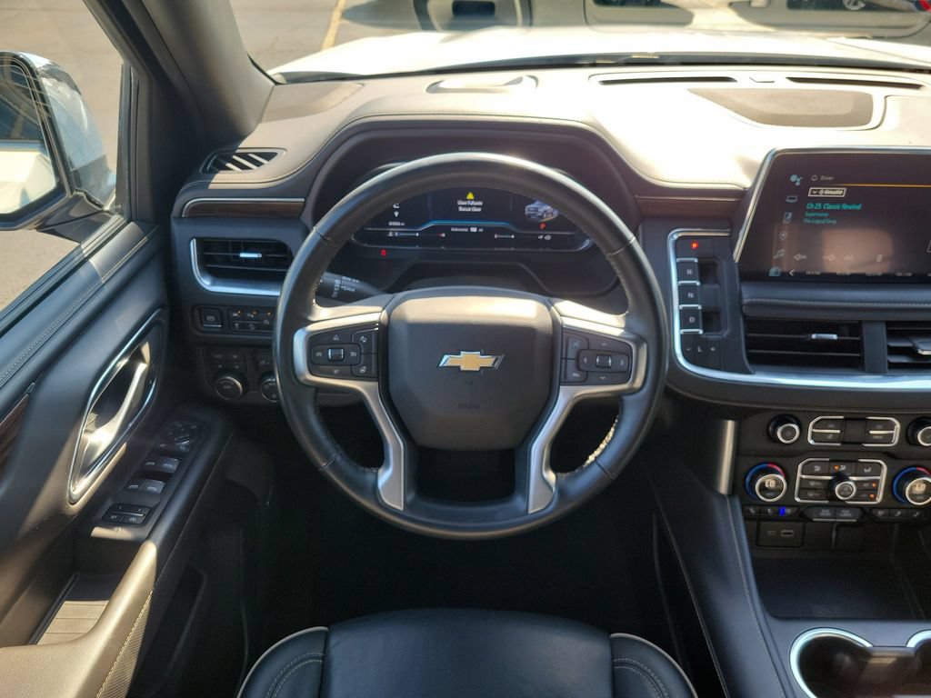 Used 2024 Chevrolet Tahoe Premier AWD/4WD image 13