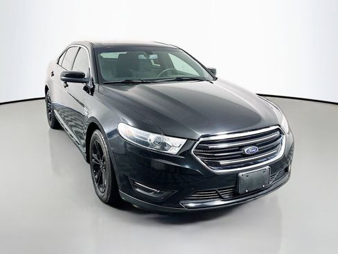 Used 2016 Ford Taurus SEL FWD image 1