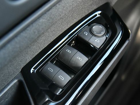 Used 2024 Honda Prologue EX image 37