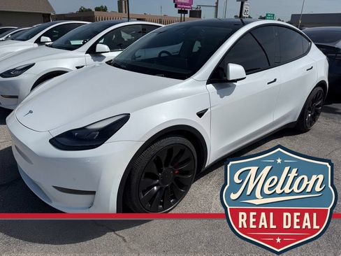 Used 2022 Tesla Model Y Performance AWD/4WD image 1