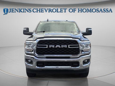 Used 2024 RAM 2500 Big Horn image 12