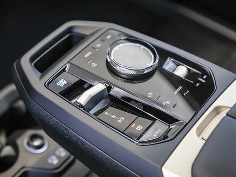 Used 2025 BMW iX xDrive50 w/ Premium Package image 20