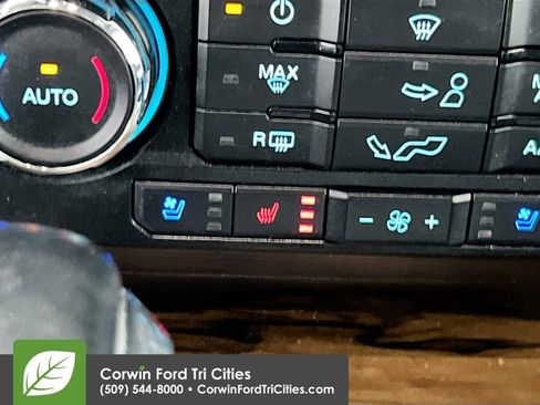 Used 2019 Ford F150 Lariat w/ FX4 Off-Road Package image 23