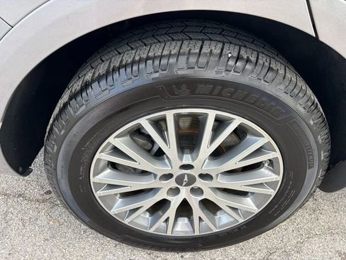 Used 2024 Genesis GV80 2.5T image 20