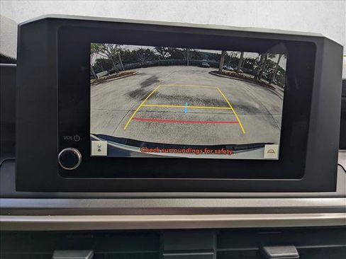 Used 2024 Toyota Tacoma SR5 w/ SR5 Upgrade Package image 13