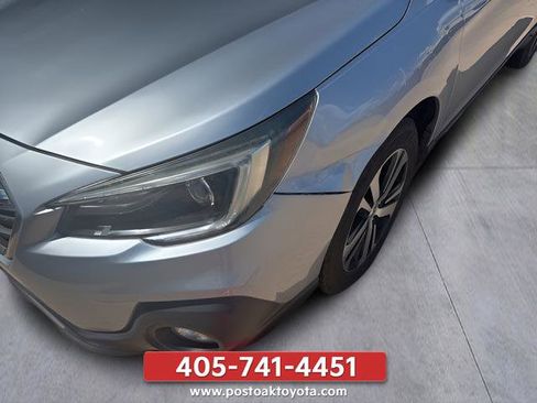 Used 2019 Subaru Outback 2.5i Limited AWD/4WD image 10