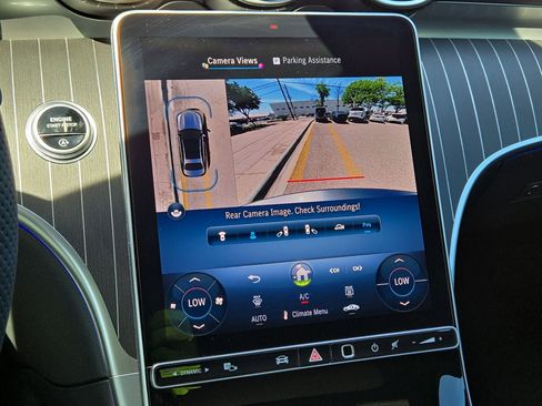 New 2025 Mercedes-Benz C 300 4MATIC Sedan image 18