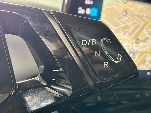 Certified 2023 Volkswagen ID.4 Pro S Plus AWD/4WD image 18