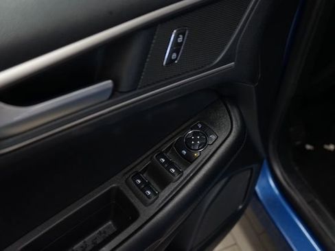 Certified 2023 Ford Edge SEL image 19