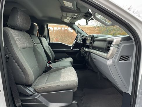 Used 2024 Ford F250 XLT w/ FX4 Off-Road Package image 27