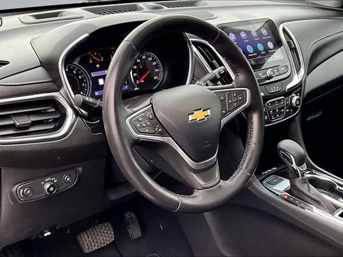 Used 2022 Chevrolet Equinox Premier AWD/4WD image 15