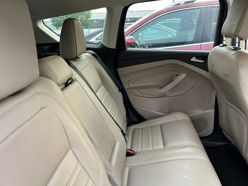 Used 2019 Ford Escape SEL AWD/4WD image 12