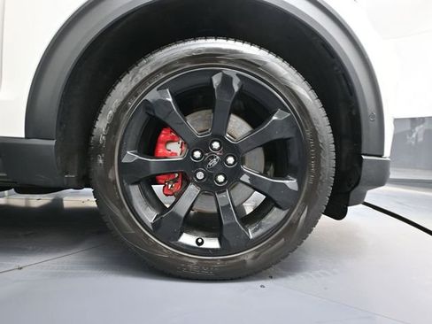 Used 2022 Ford Explorer ST w/ ST Street Pack image 18