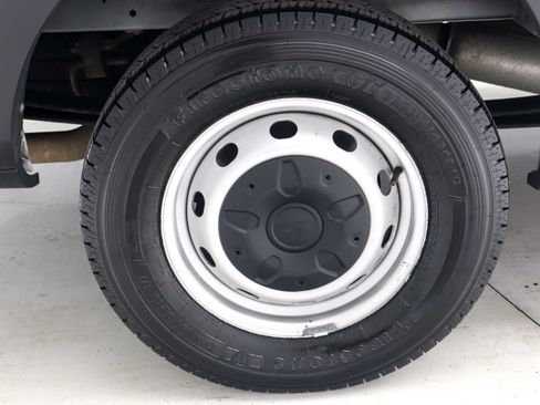 Used 2021 Ford Transit 250 Medium Roof RWD image 31