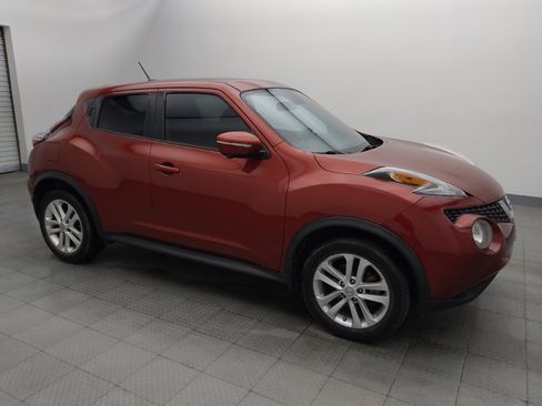 Used 2015 Nissan Juke SV w/ Technology Package image 11