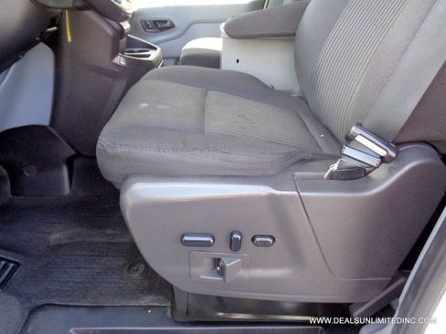 Used 2019 Ford Transit 250 130 Low Roof RWD image 8