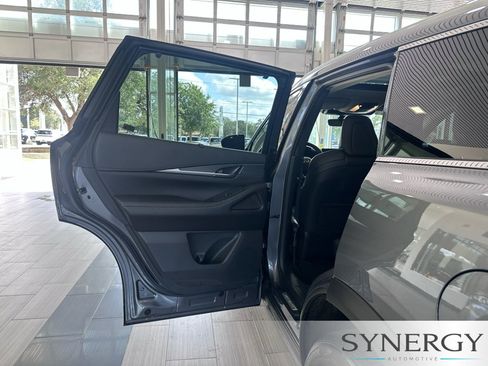 Certified 2023 INFINITI QX60 Luxe w/ Cargo Package AWD/4WD image 31