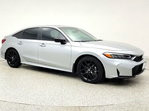 Used 2025 Honda Civic Sport Touring image 3