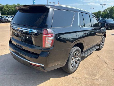 Used 2022 Chevrolet Tahoe LT w/ Luxury Package AWD/4WD image 6