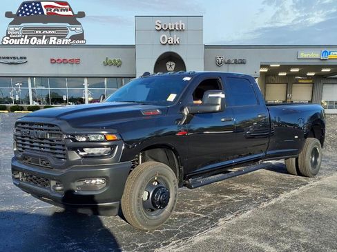 New 2026 RAM 3500 Tradesman image 2