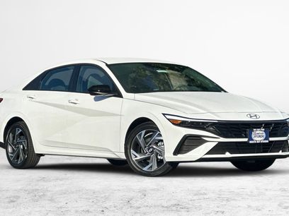 New 2025 Hyundai Elantra Sport