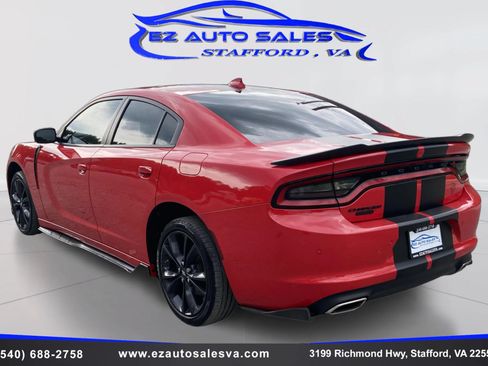 Used 2020 Dodge Charger SXT w/ Blacktop Package AWD/4WD image 7