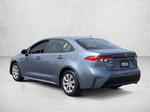 Used 2024 Toyota Corolla LE FWD image 8