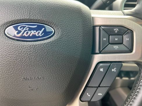 Used 2019 Ford F250 Platinum w/ Platinum Ultimate Package AWD/4WD image 37