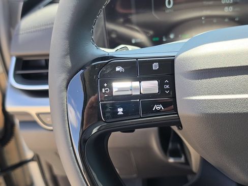 New 2027 Kia Carnival SX w/ Dark Edition Package FWD image 31