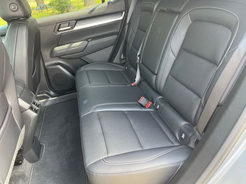 Used 2026 GMC Terrain Elevation w/ Elevation Premium Package FWD image 14
