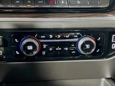 New 2026 Chevrolet Silverado 1500 LT Trail Boss w/ Convenience Package II image 16