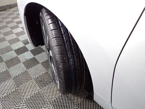 Used 2018 Nissan Altima 2.5 SV image 43