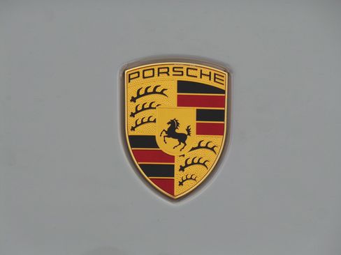 Used 2023 Porsche 718 Cayman GTS RWD image 28