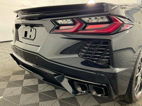 Used 2023 Chevrolet Corvette Stingray Premium Cpe w/ Z51 Performance Package image 7