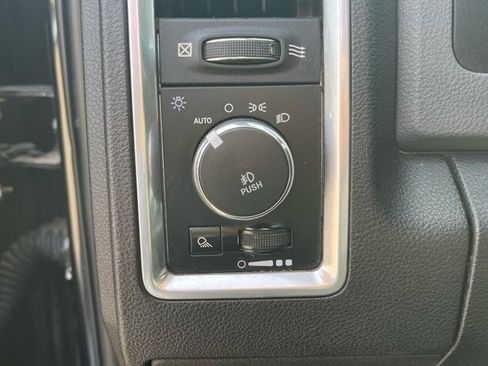 Used 2019 RAM 1500 Big Horn image 6