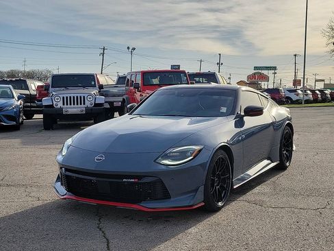 Used 2024 Nissan Z NISMO w/ Floor Mat Package image 2