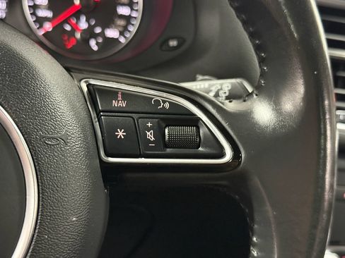 Used 2017 Audi Q3 2.0T Prestige w/ Prestige Package AWD/4WD image 27