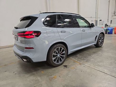 Used 2024 BMW X5 xDrive50e w/ M Sport Package AWD/4WD image 3