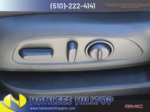 Used 2023 Chevrolet Equinox LT AWD/4WD image 13