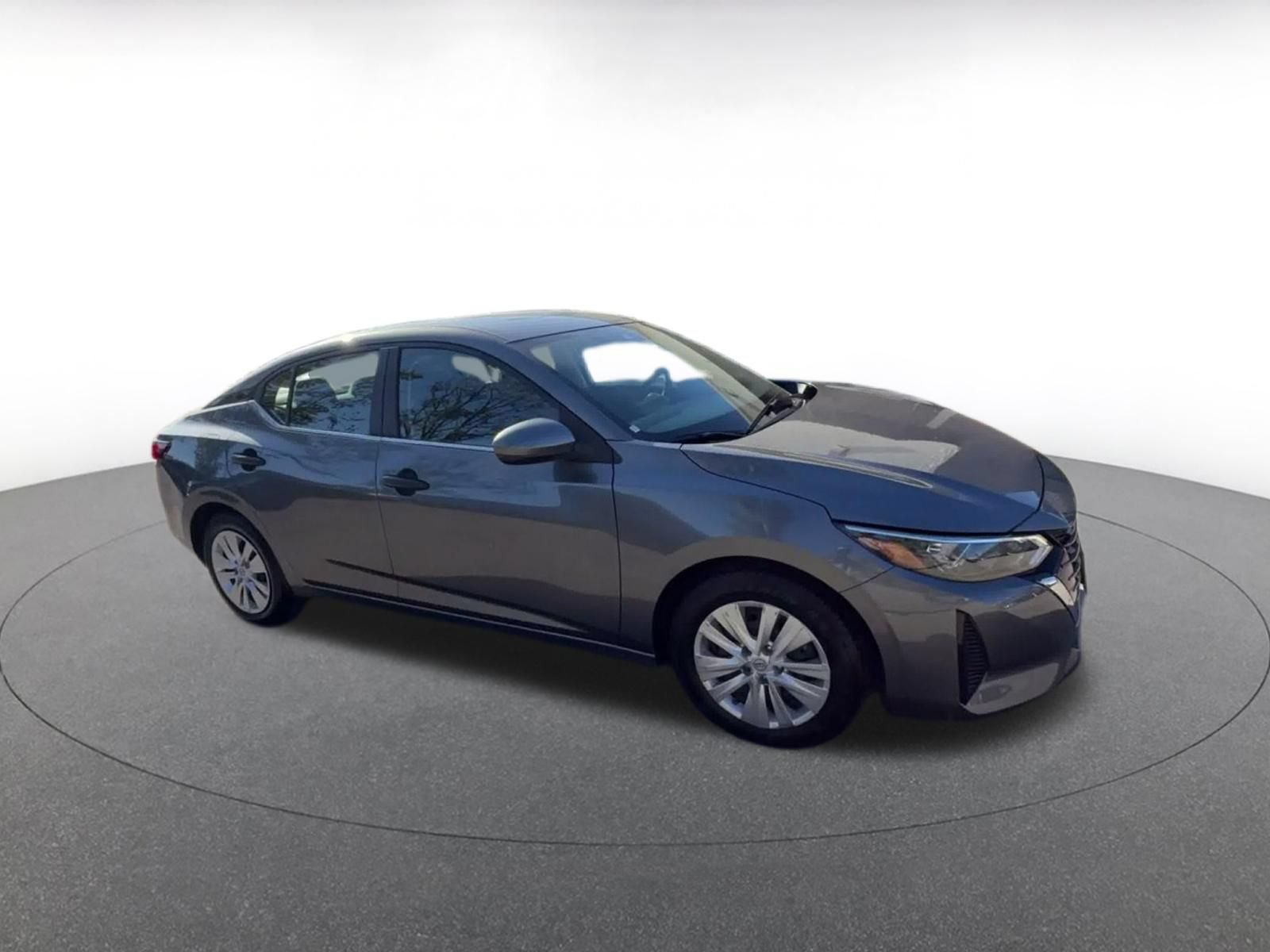 Used 2025 Nissan Sentra S FWD image 2