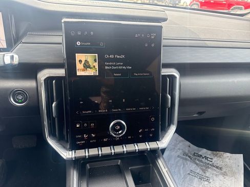 New 2026 GMC Acadia Elevation w/ Elevation Premium Package image 21