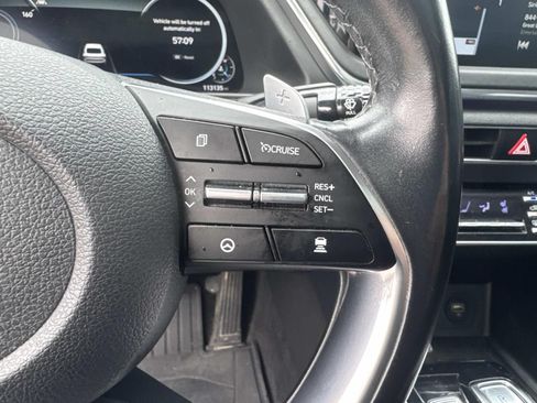 Used 2021 Hyundai Sonata Limited FWD image 23