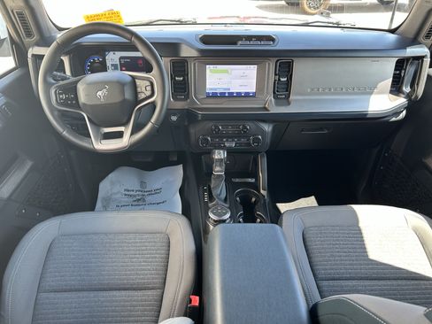 Used 2021 Ford Bronco Outer Banks AWD/4WD image 20
