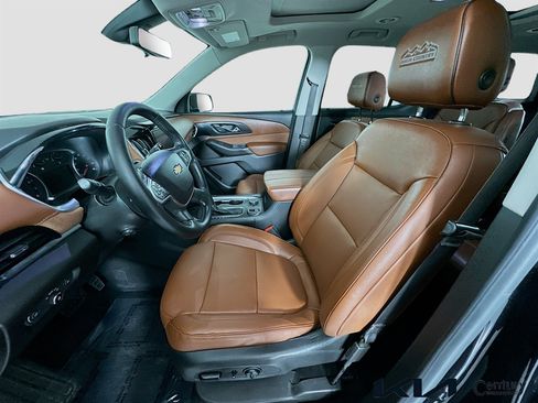 Used 2018 Chevrolet Traverse High Country AWD/4WD image 22