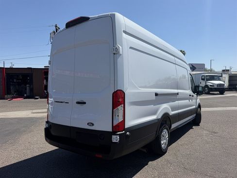 Used 2026 Ford Transit 250 148 High Roof Extended RWD image 3