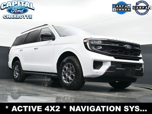 Used 2025 Ford Expedition Active RWD image 22
