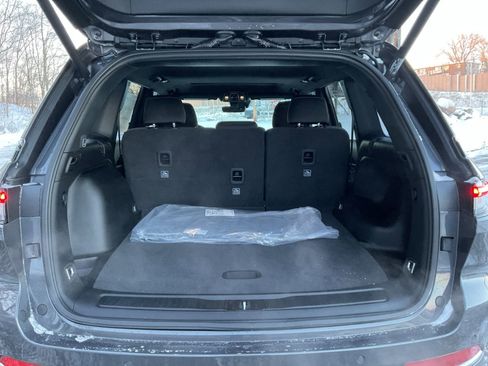 New 2025 Jeep Grand Cherokee Laredo X w/ Luxury Tech Group I image 34