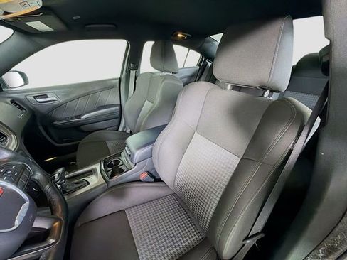 Used 2023 Dodge Charger R/T w/ Performance Handling Group RWD image 11