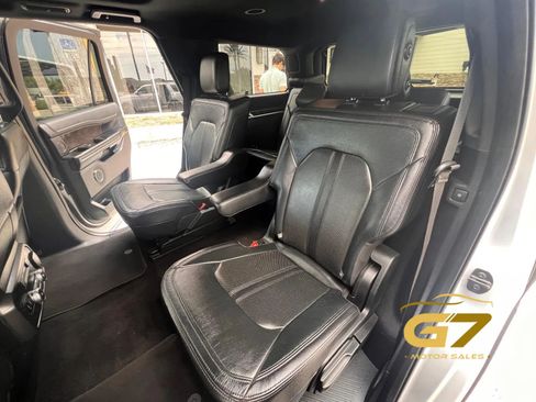 Used 2019 Ford Expedition Limited w/ Texas Edition Package RWD image 24